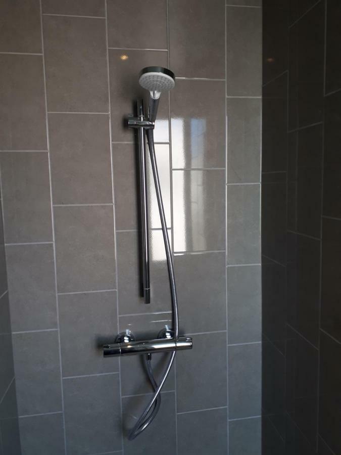 Appartement D Artiste Йер Экстерьер фото